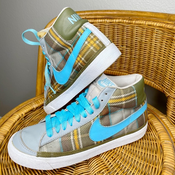 Nike Shoes - Nike Wmns Blazer Mid 'School Girl'